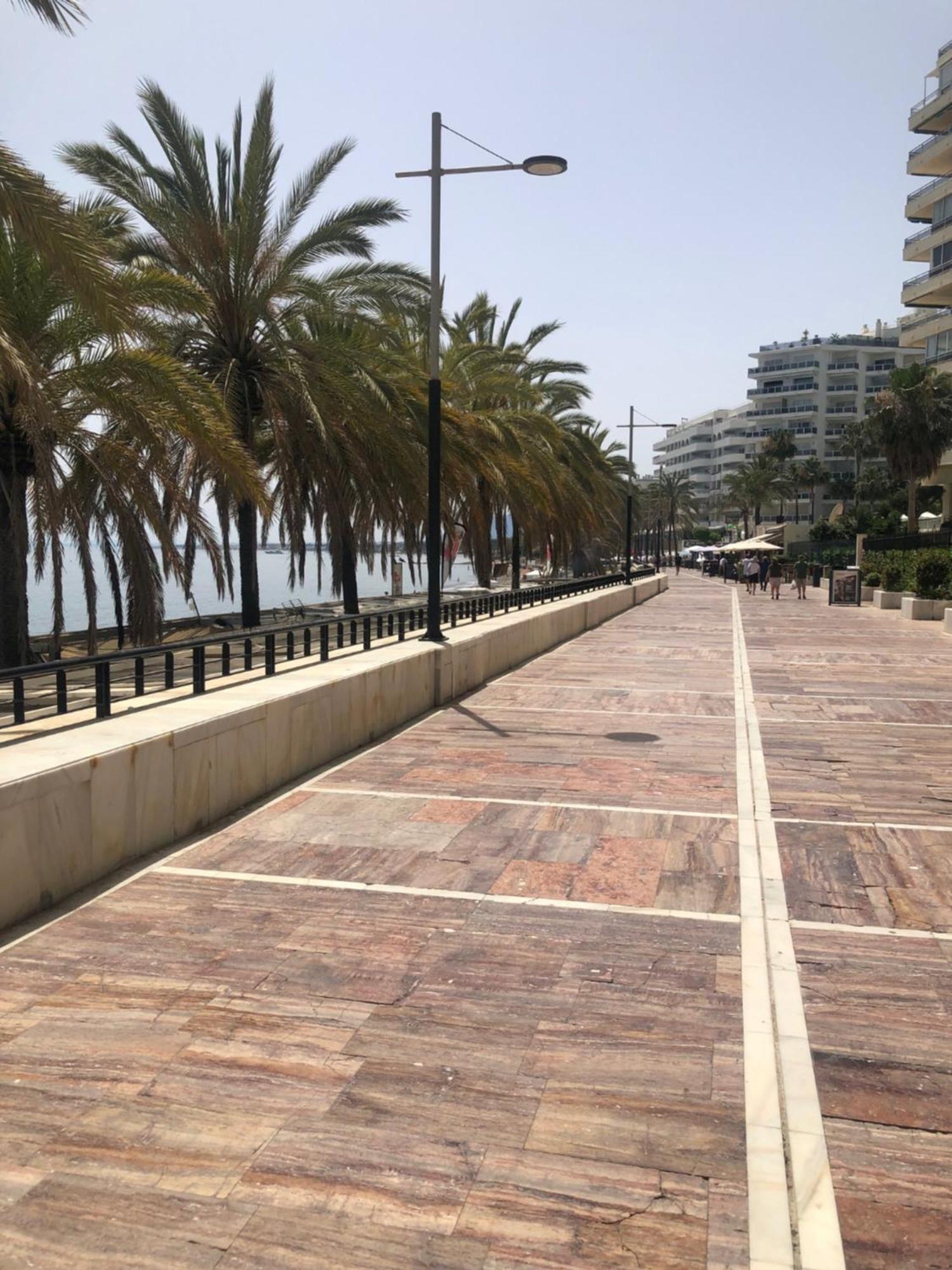 Apartment Skol - 1 Bedroom With Sea Views